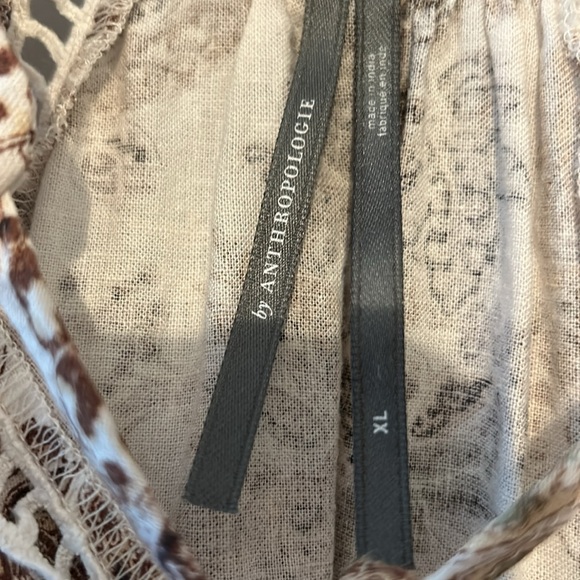 Linen Anthropologie blouse - Picture 6 of 8